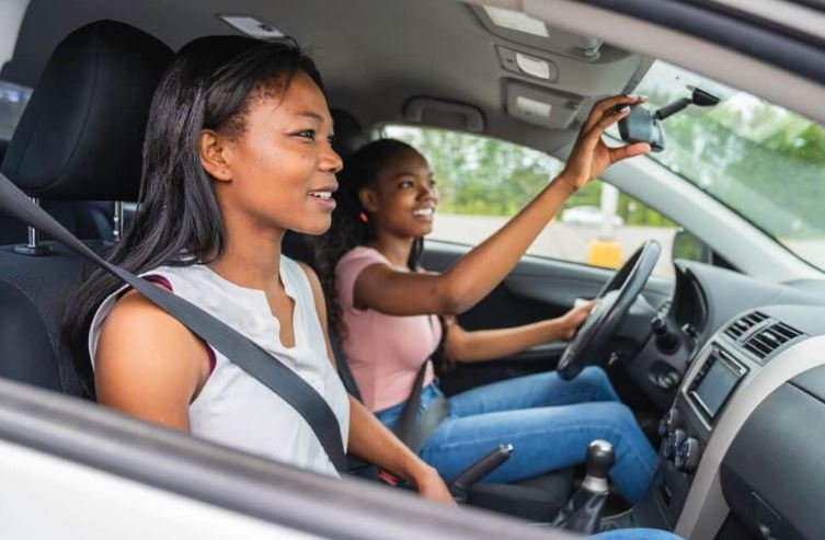 How Much is Car Insurance for Teens? A Comprehensive Guide